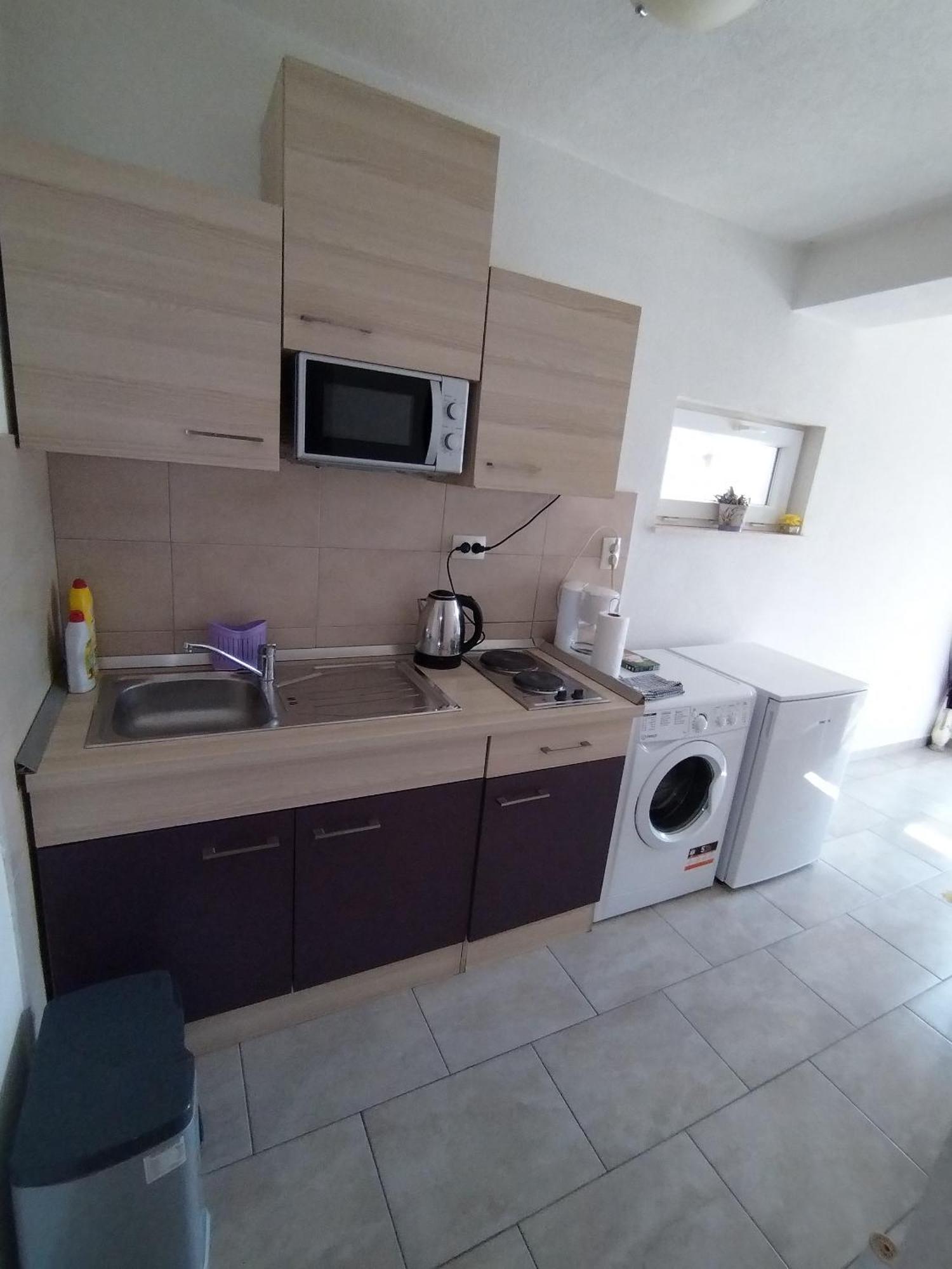 Apartmani Kulin 2 Kastela Oda fotoğraf