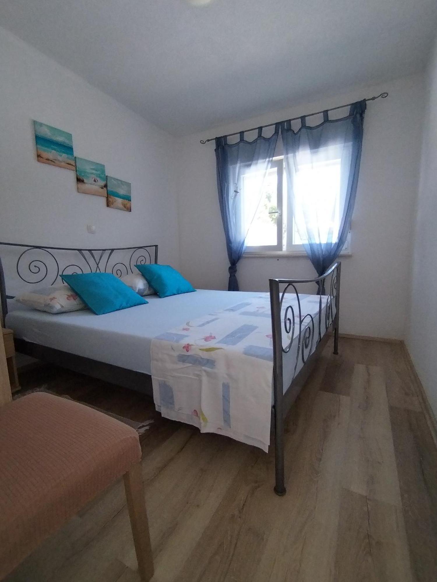 Apartmani Kulin 2 Kastela Oda fotoğraf