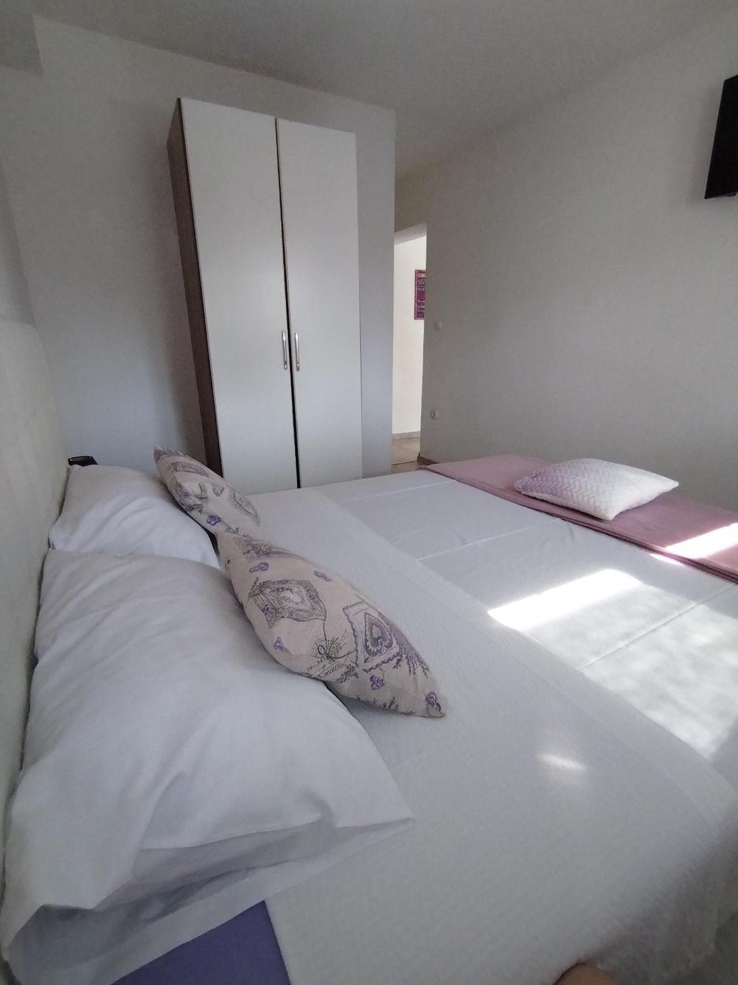 Apartmani Kulin 2 Kastela Oda fotoğraf