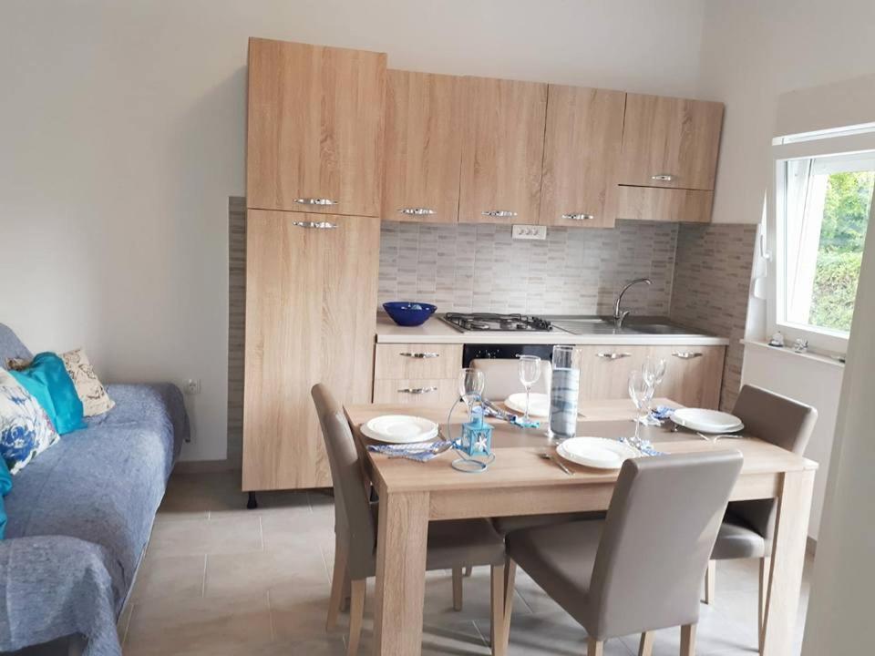 Apartmani Kulin 2 Kastela Dış mekan fotoğraf